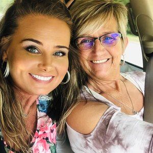 Meet your Posher, Janice